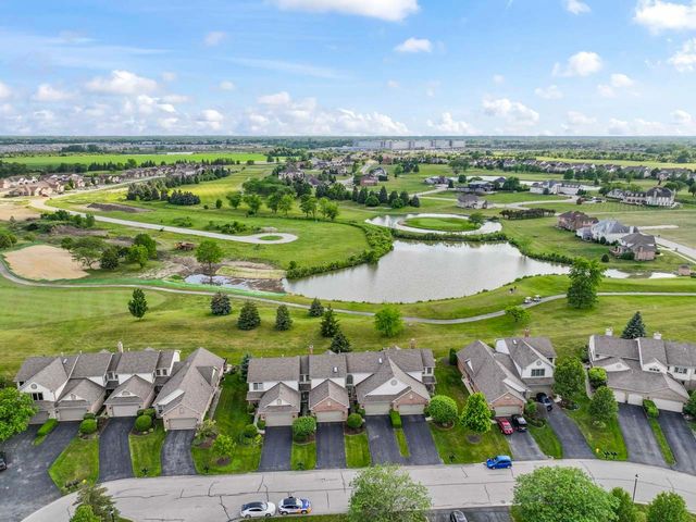 14 Corinth Court, Tinley Park, IL 60477