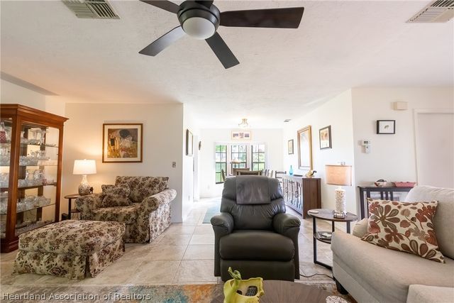 19 Wildwood Way, Lake Placid, FL 33852