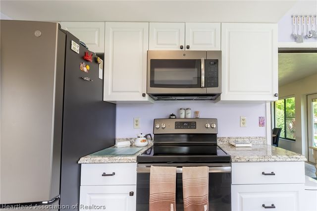 19 Wildwood Way, Lake Placid, FL 33852