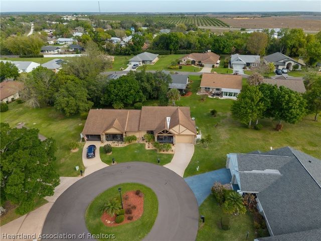 19 Wildwood Way, Lake Placid, FL 33852