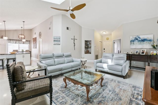 487 AUTUMN OAKS PLACE, Lake Mary, FL 32746