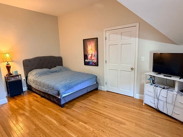 55 Monument 2, Medford, MA 02155