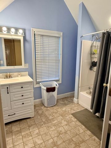 55 Monument 2, Medford, MA 02155