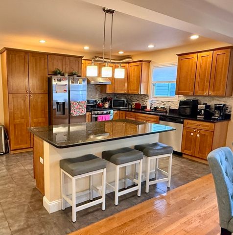 55 Monument 2, Medford, MA 02155