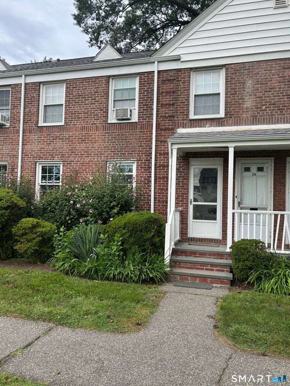 2475 Summer Street 1G, Stamford, CT 06905