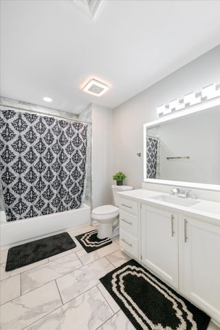 165 Ellington Pl, Madison, TN 37115