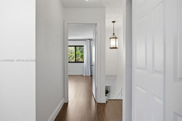 2950 NW 106th Avenue 8, Sunrise, FL 33322