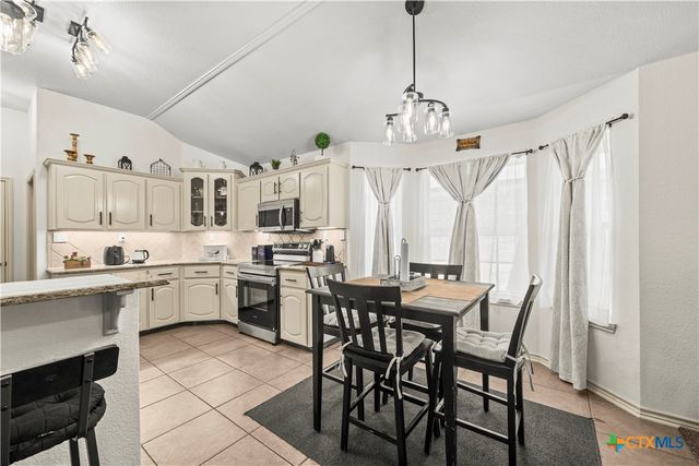 718 Tundra Drive, Harker Heights, TX 76548
