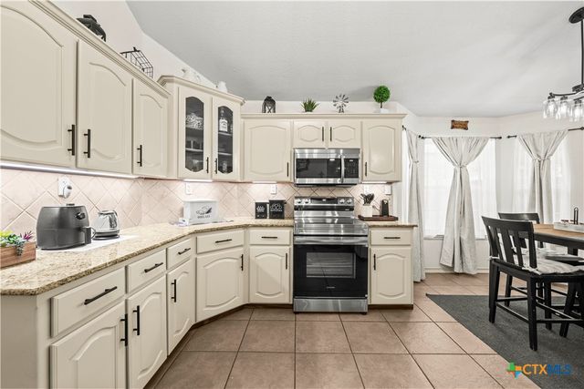 718 Tundra Drive, Harker Heights, TX 76548