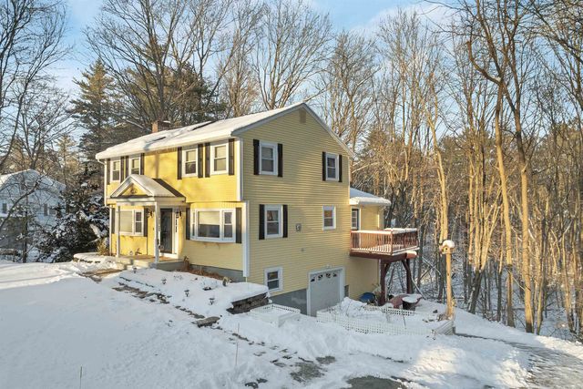 9 Barkland Drive, Derry, NH 03038