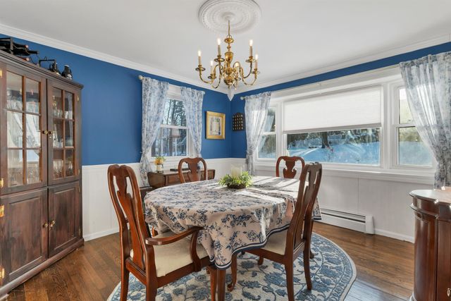 9 Barkland Drive, Derry, NH 03038