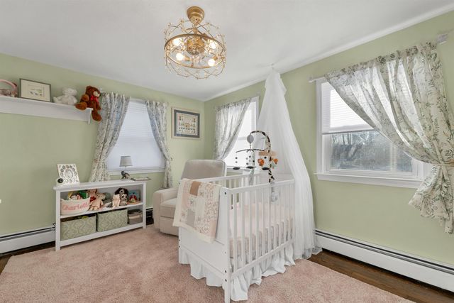 9 Barkland Drive, Derry, NH 03038