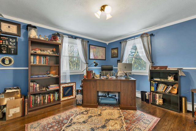 9 Barkland Drive, Derry, NH 03038