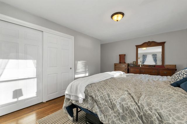 9 Barkland Drive, Derry, NH 03038