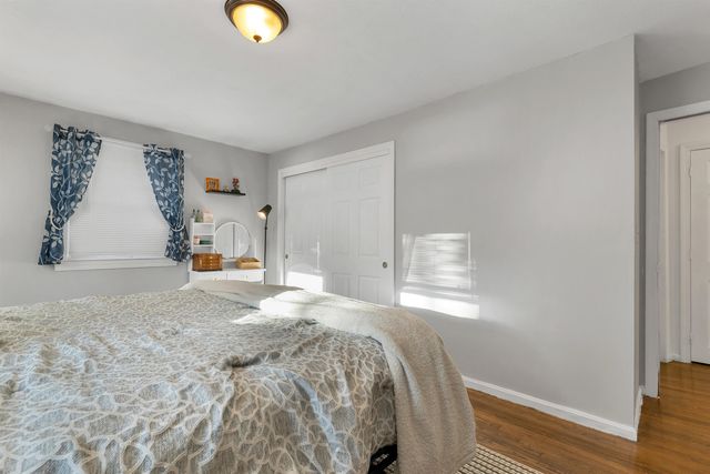 9 Barkland Drive, Derry, NH 03038