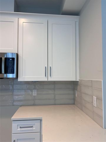 7725 93RD STREET N, Seminole, FL 33777