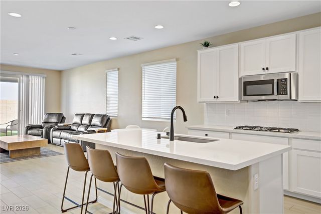 7168 Port Stephens Street, North Las Vegas, NV 89084