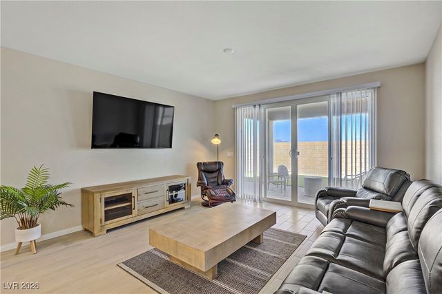 7168 Port Stephens Street, North Las Vegas, NV 89084