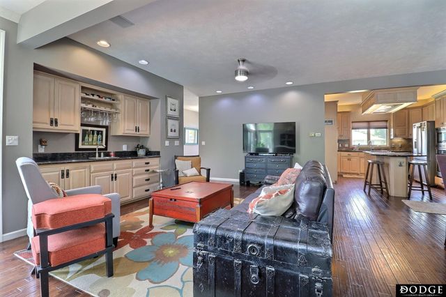 2534 Park Place Drive, Fremont, NE 68025