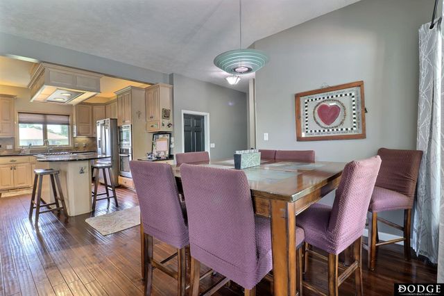 2534 Park Place Drive, Fremont, NE 68025