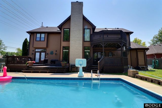 2534 Park Place Drive, Fremont, NE 68025