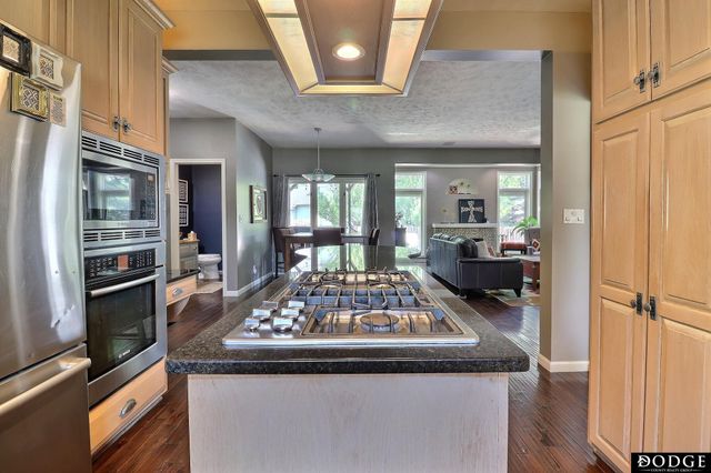 2534 Park Place Drive, Fremont, NE 68025