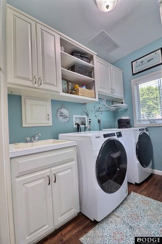 2534 Park Place Drive, Fremont, NE 68025