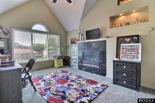 2534 Park Place Drive, Fremont, NE 68025