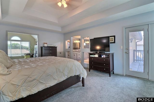 2534 Park Place Drive, Fremont, NE 68025