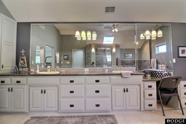 2534 Park Place Drive, Fremont, NE 68025