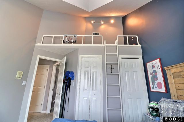 2534 Park Place Drive, Fremont, NE 68025