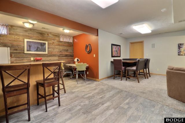 2534 Park Place Drive, Fremont, NE 68025