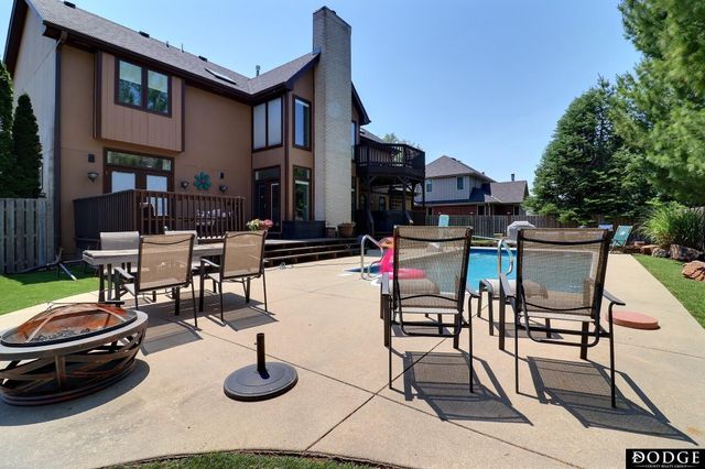 2534 Park Place Drive, Fremont, NE 68025