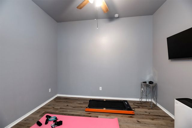 105 Waterview Parkway, Red Oak, TX 75154