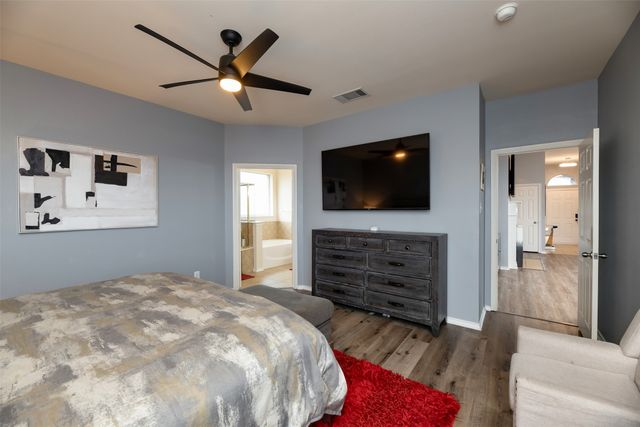 105 Waterview Parkway, Red Oak, TX 75154