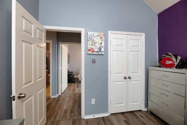 105 Waterview Parkway, Red Oak, TX 75154