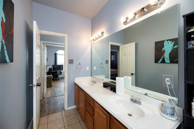 105 Waterview Parkway, Red Oak, TX 75154