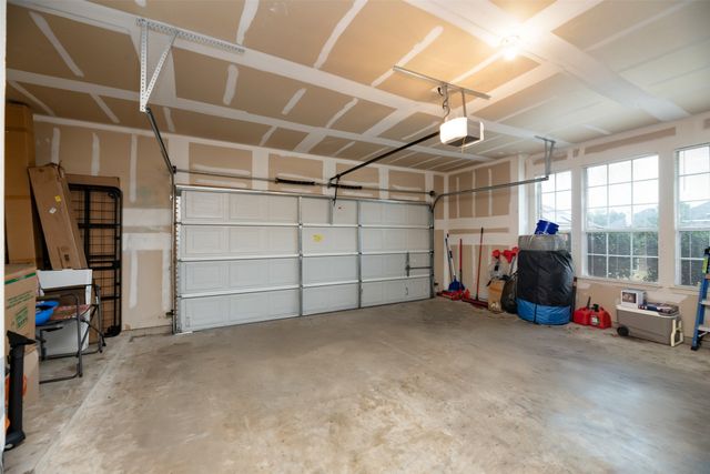 105 Waterview Parkway, Red Oak, TX 75154