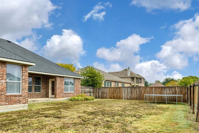 105 Waterview Parkway, Red Oak, TX 75154