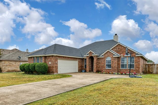 105 Waterview Parkway, Red Oak, TX 75154