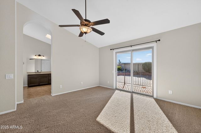 10877 E BECKER Lane, Scottsdale, AZ 85259