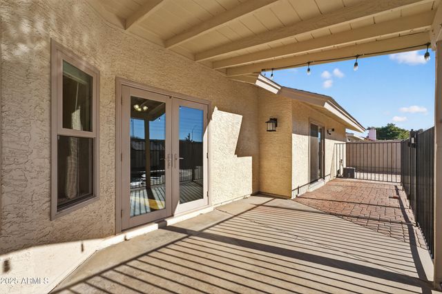 10877 E BECKER Lane, Scottsdale, AZ 85259