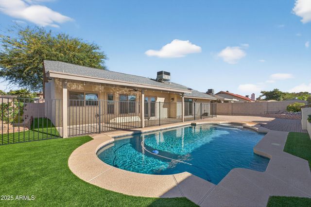 10877 E BECKER Lane, Scottsdale, AZ 85259