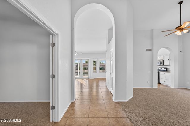 10877 E BECKER Lane, Scottsdale, AZ 85259