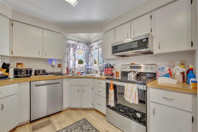 244 KELOU COURT, Leesburg, FL 34788