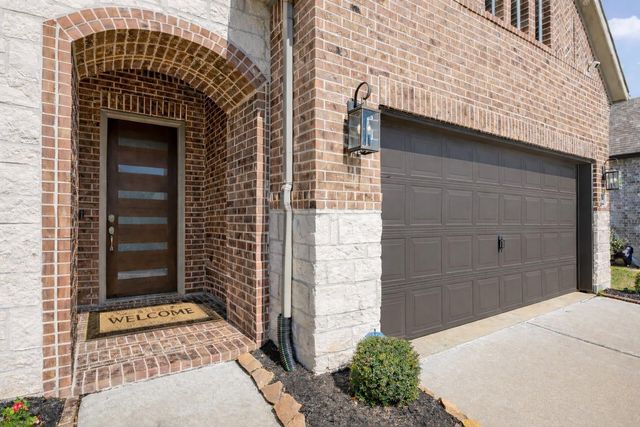 7110 Pondhawk Drive, Katy, TX 77493