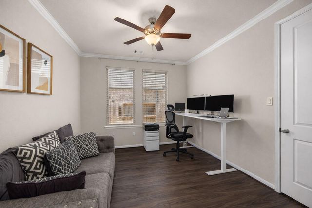 7110 Pondhawk Drive, Katy, TX 77493