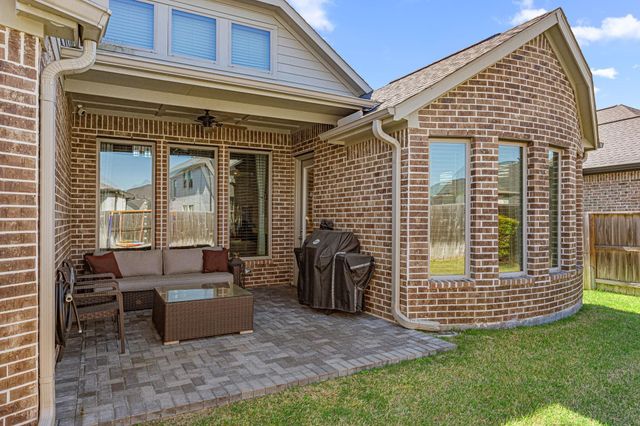 7110 Pondhawk Drive, Katy, TX 77493