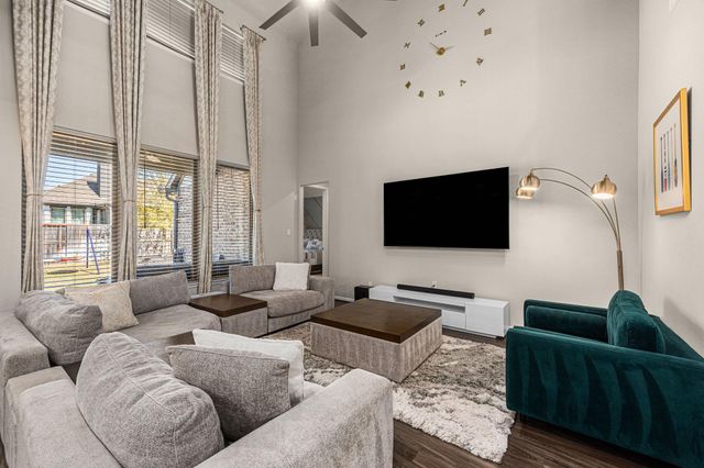 7110 Pondhawk Drive, Katy, TX 77493