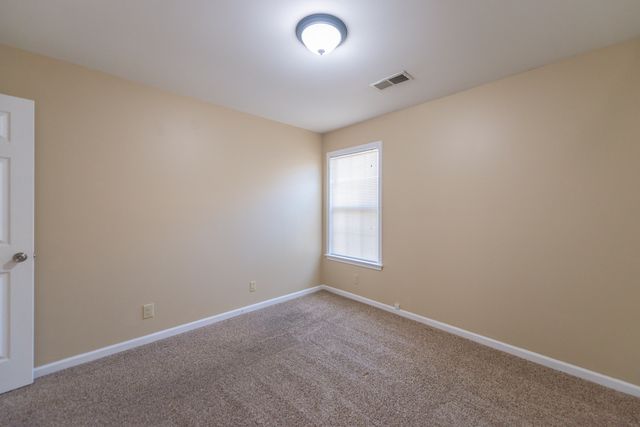 417 Cunningham Lane, Lexington, KY 40508